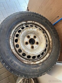 215/65 r16 c zimní