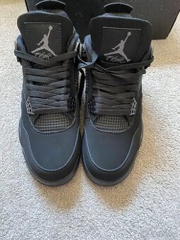 Air Jordan 4 black cat