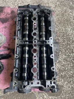 Vačkové hřídele, ventilové víko Fiat Ducato