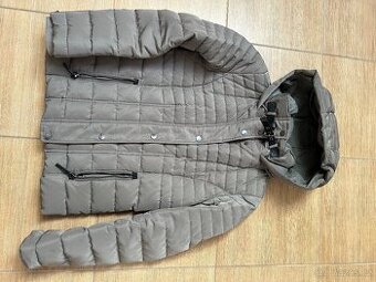 Dámská péřová bunda