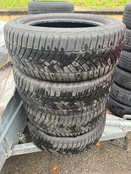 4ks 215/60 R16 Zimní Goodyear, sada 999,-