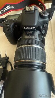 Canon EOS 70D s příslušenstvím