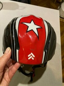 Lyžařská helma dětská