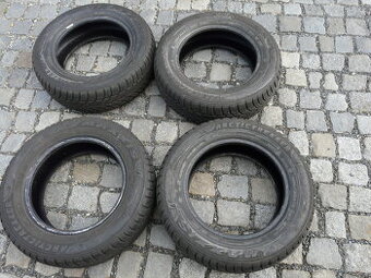 ZIMNÍ PNEU 185/65R14 MAXXIS