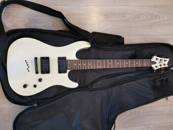 Cort KX5 (Bílá perleť) + pouzdro + popruh + kabel + ladička