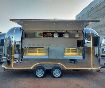 AIRSTREAM Pojízdné Bistro - Kafé Bar Občerstvení - food truc