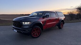Dodge RAM 1500 - 5.7 V8 - 11/2022 původ ČR 4x4 LPG