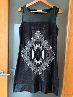 Spolecenske saty Infinite 36