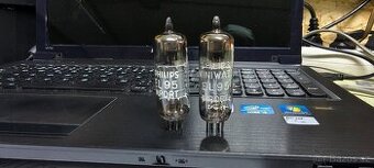 Predám elektrónky EL95 Philips – vyvážený pár (93 %)