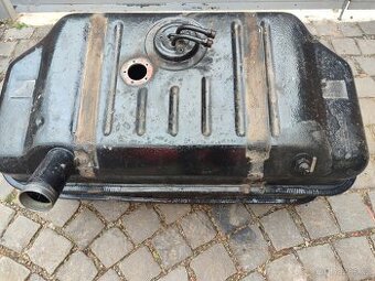 Avia palivová nádrž