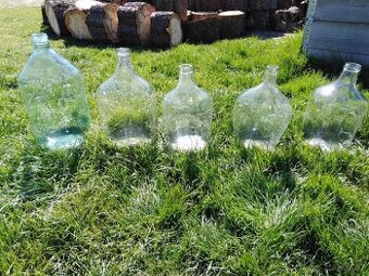 Skleněné demižony