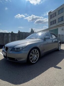 Bmw e60 545i 2003