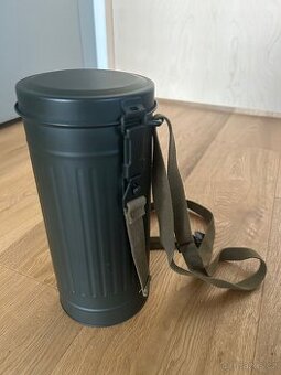 Německé pouzdro na masku WW2