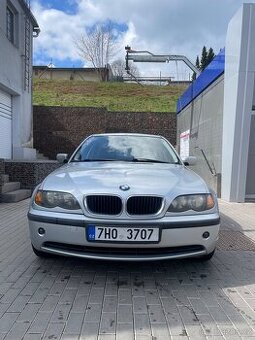 BMW 318i E46