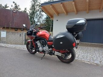 Yamaha FZS 1000 Fazer