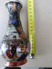 Čínská ručně malovaná váza 25 cm - 1
