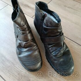 Dámské kožené boty zn. RIEKER (vel. 41, délka stélky 250mm)