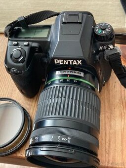 Prodam Pentax K5 vcetne prislusenstvi