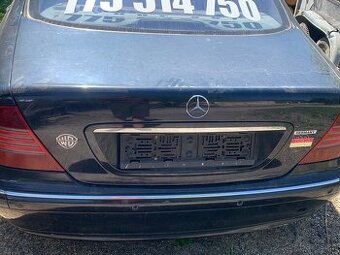 Kufr Mercedes w220