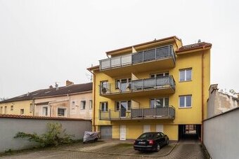 Prodej parkovacího stání (14 m²), ul. Nová, České Budějovice