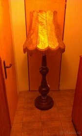 Stojací lampa - 1