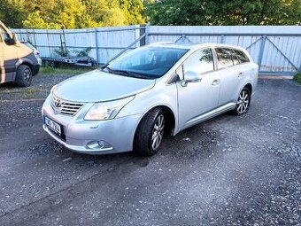 Toyota Avensis kombi 2.0d 2009 - 1