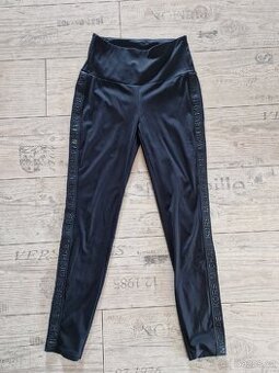 Michael Kors leginy vel cca M
Zlomek původní ceny.