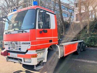Prodáme nosič kontejnerů MB Actros, 6x4