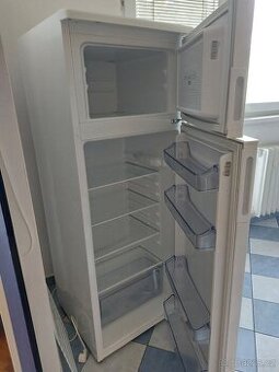 Lednice s mrazakem