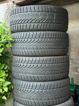 Zimní pneu 225/45 R17 XL vzorek 5,5mm