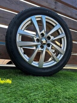 Alu kola 5x112 r17 s pneu (648z)