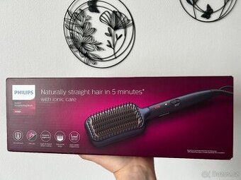 Žehlící kartáč Philips Series 5000 BH885/00