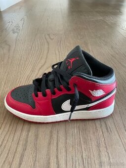 Dětské boty NIKE Jordan 1