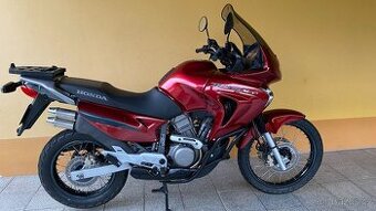 Honda Transalp XL650V / doplňky / kufr /po servisu /TOP STAV