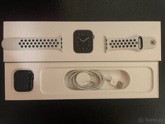 Apple Watch SE 40mm Cellular