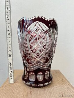 Starožitné broušené české rubínové křišťálové sklo