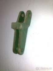 Držák pístnice PHX.