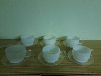 Hrnečky a podšálky č.3