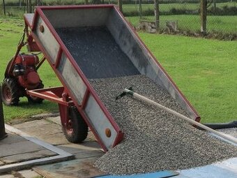 Sklápěcí robustní vozík nejen k malotraktoru MF-70