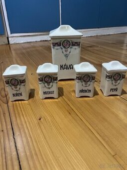 Starozitne korenky, dozy secese