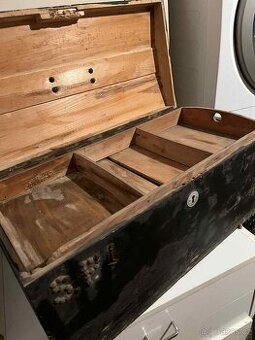 Stará vojenská truhla / bedna – rok cca 1950