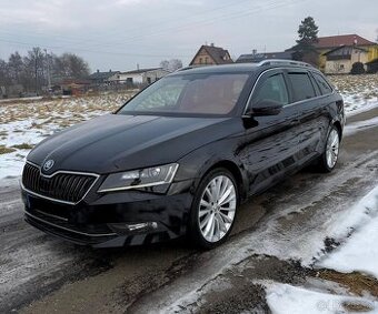 Škoda Superb Combi 2.0 Tdi 110kw STYLE PLUS - 1