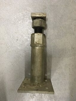 Panenka šroubovací