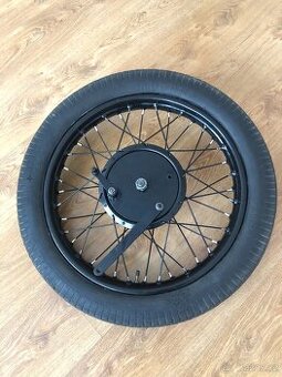 KOLA NA STARÝ MOTOCYKL ARIEL 500 a 557 PO RENOVACI