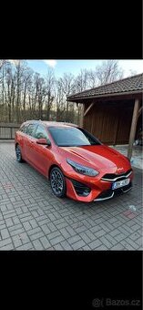 Kia Ceed  SW 1.5 GDi GT Line
