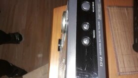 Satelitní přijímač