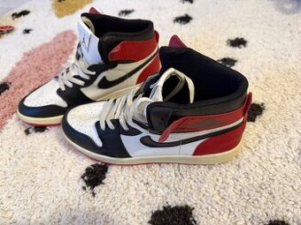Tenisky Jordan 1 "Black Toe" – NOVÉ