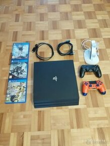 PlayStation 4 PRO - 1