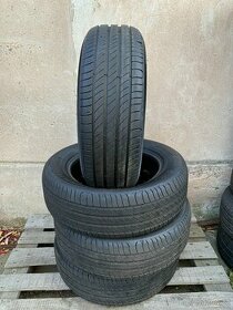 Letní pneu 215 60 17 Michelin jako nové