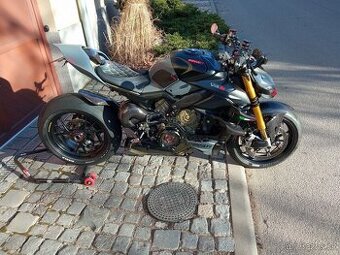 Ducati streetfighter V4S SPECIALE 2024